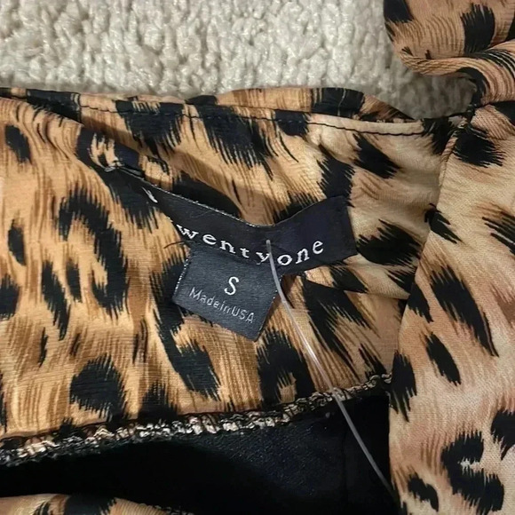 Twenty one cheetah print dress small - Picture 4 of 4